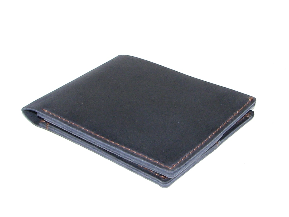 Портмоне DNK Leather темно-синее Портмоне DNK Leather темно-синее